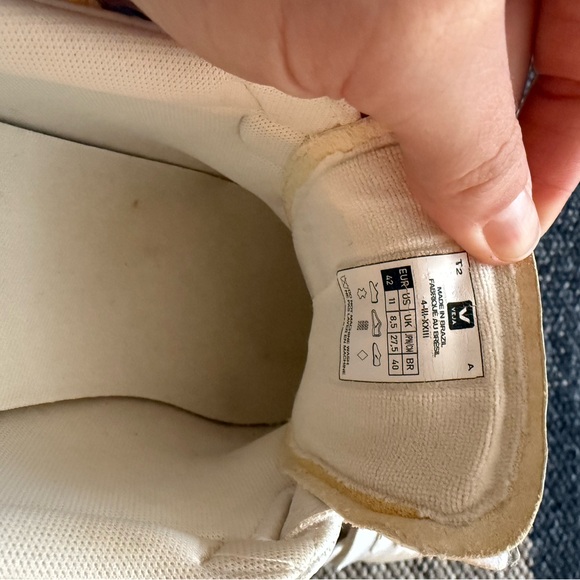 VEJAS Women's Recife Low Top Sneakers. WHITE / black. Size 11 (women’s) - Picture 5 of 8